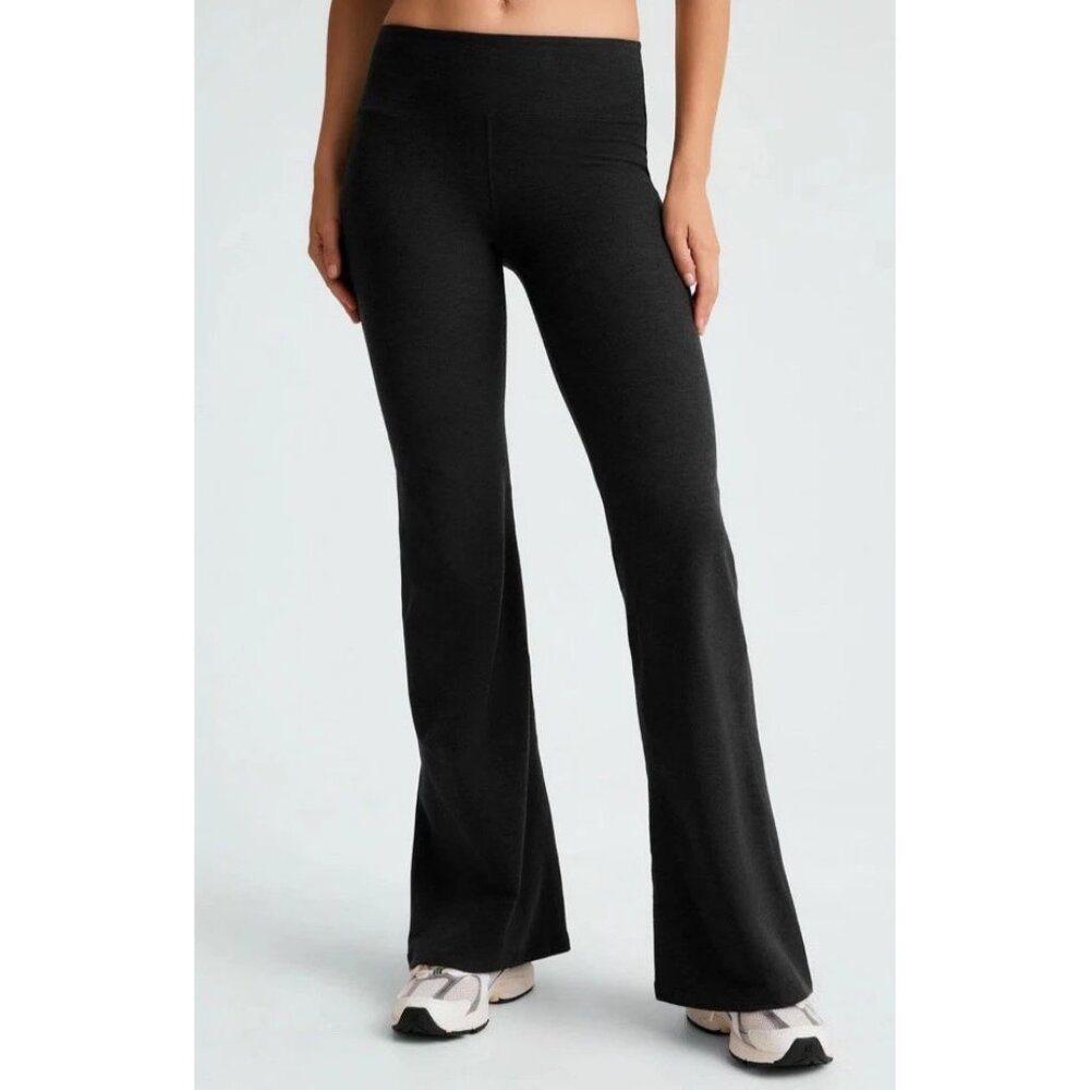 Beyond Yoga Spacedye 90's Low Rise Flare Pant - XL - Black - Yoga pants